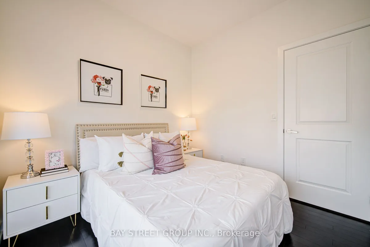 187 Salterton Circle, ON L6A 4Z2