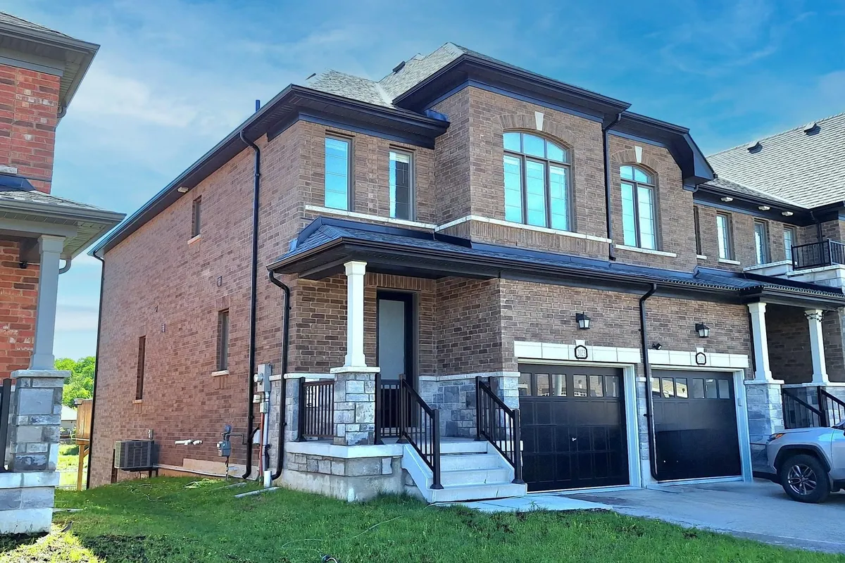 2023 Mullen Street, ON L9S 0J8