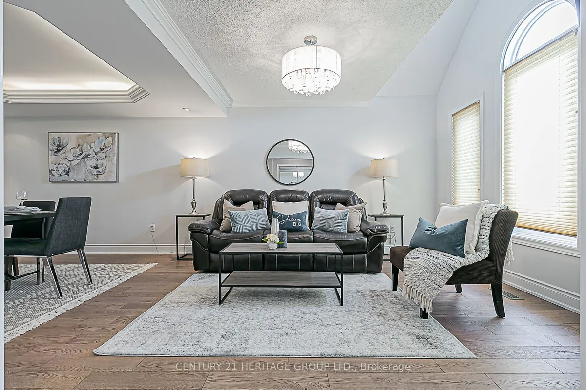 310 Chambers Crescent, ON L3X 1T2