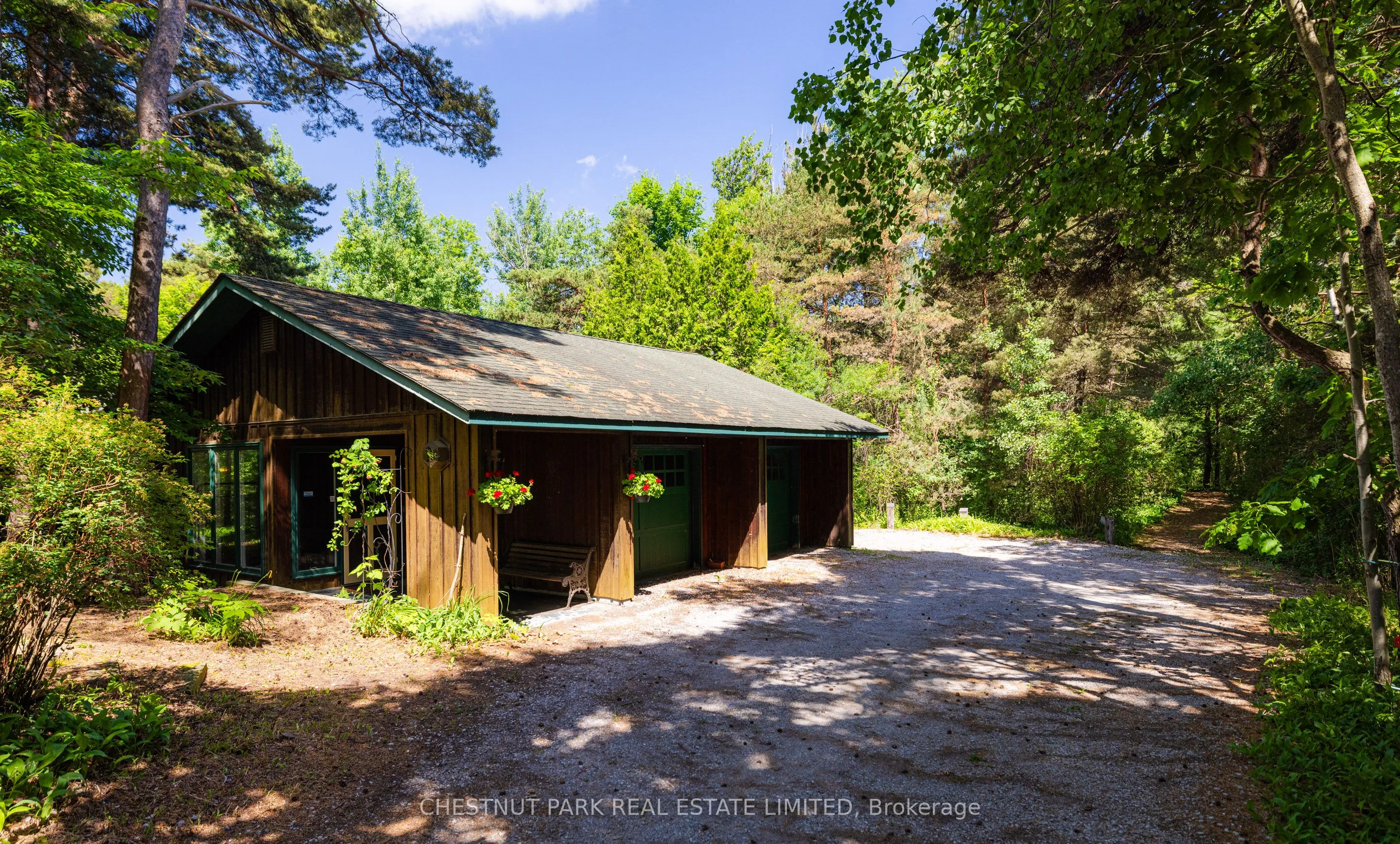 90 Ridge Road, ON L4G 0M3