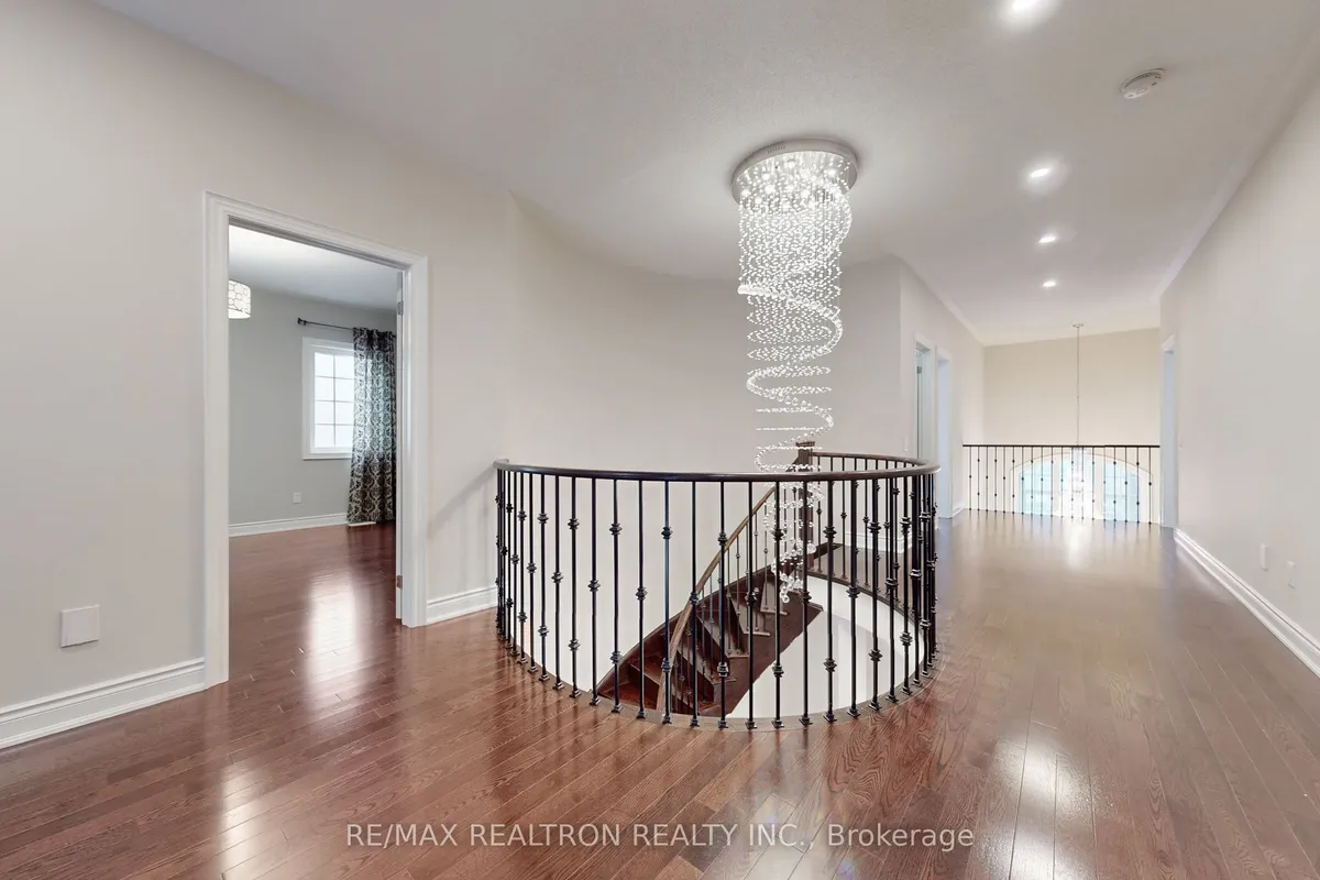 157 Sweet Anna Court, ON L6A 4E5