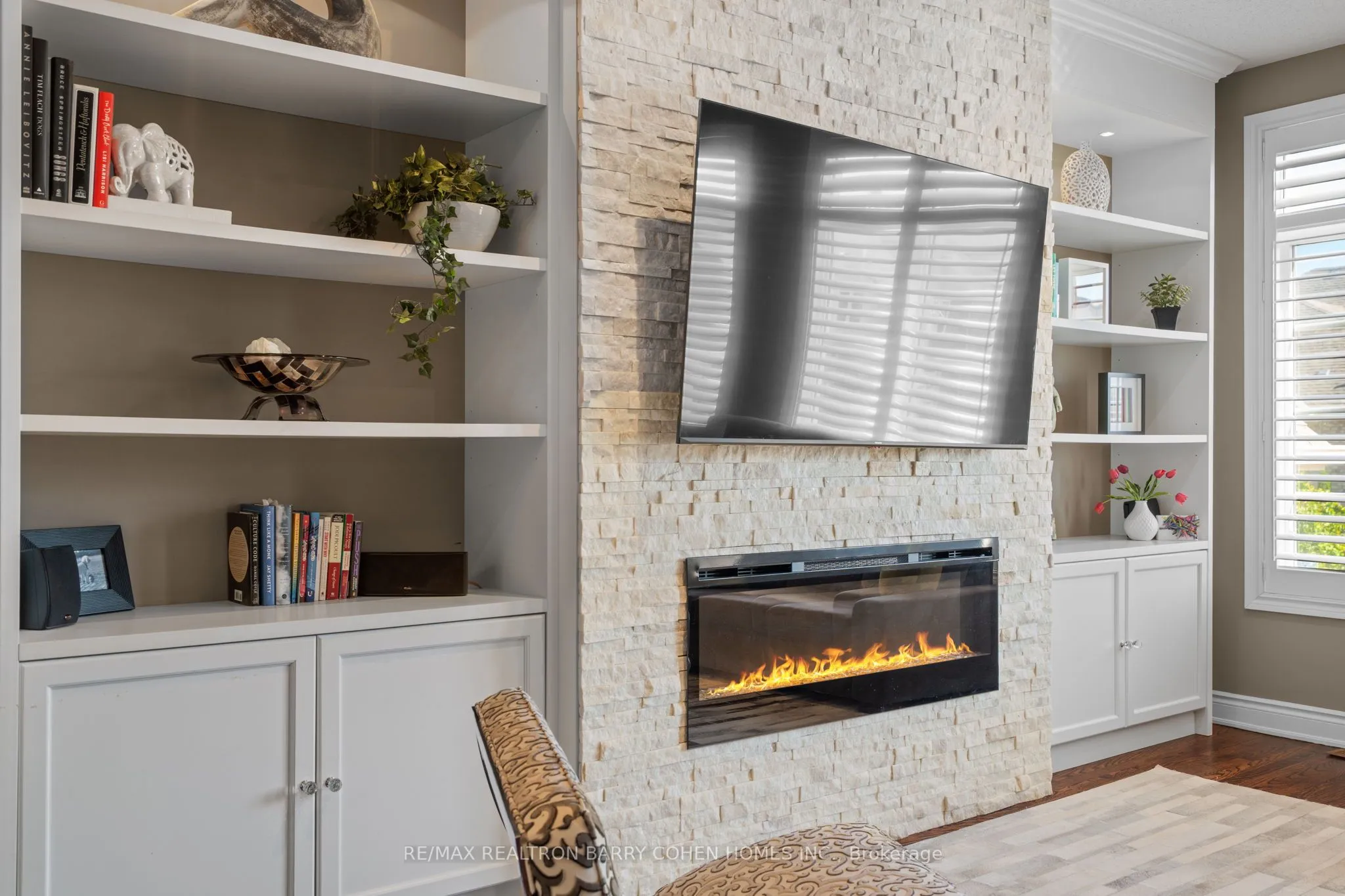 28 Mistywood Crescent, ON L4J 9E6