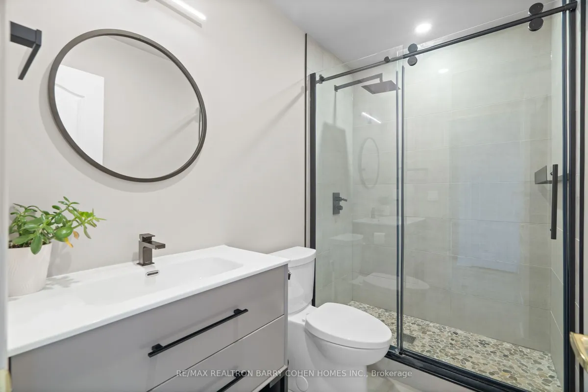 28 Mistywood Crescent, ON L4J 9E6