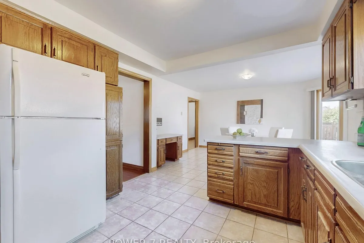 54 Hewlett Crescent, ON L3P 7J7