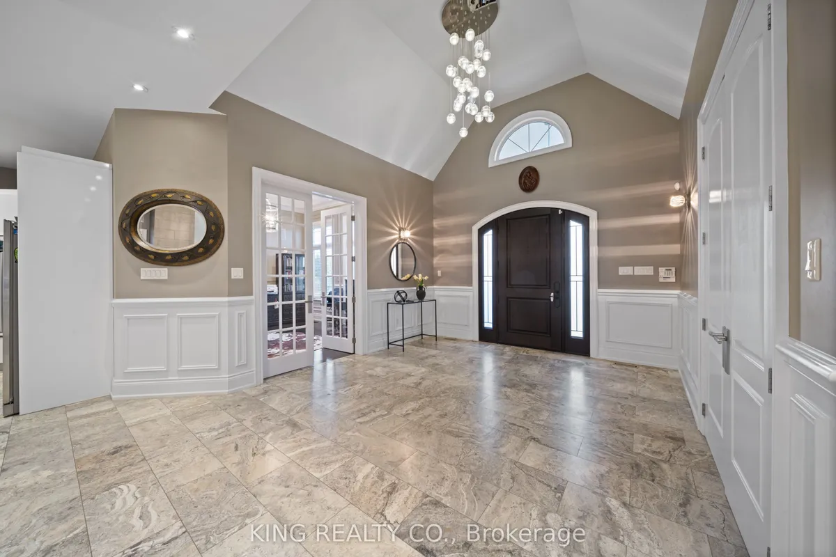 2 Dale Crescent, ON L0L 1L0