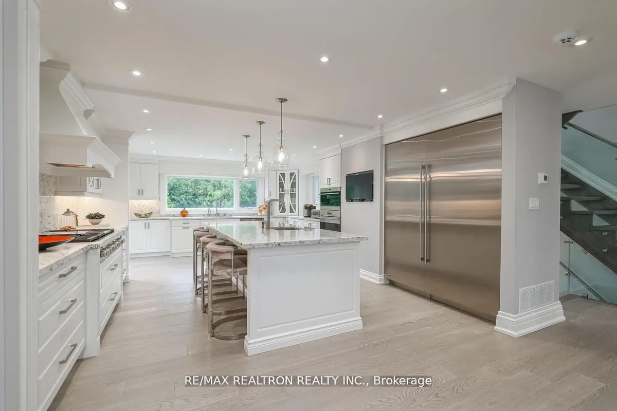 3 Rosea Court, ON L3T 2V3