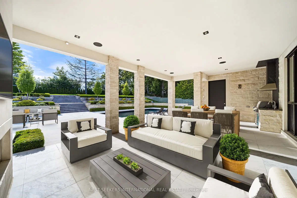 36 Waymar Heights Boulevard, ON L4L 2P7