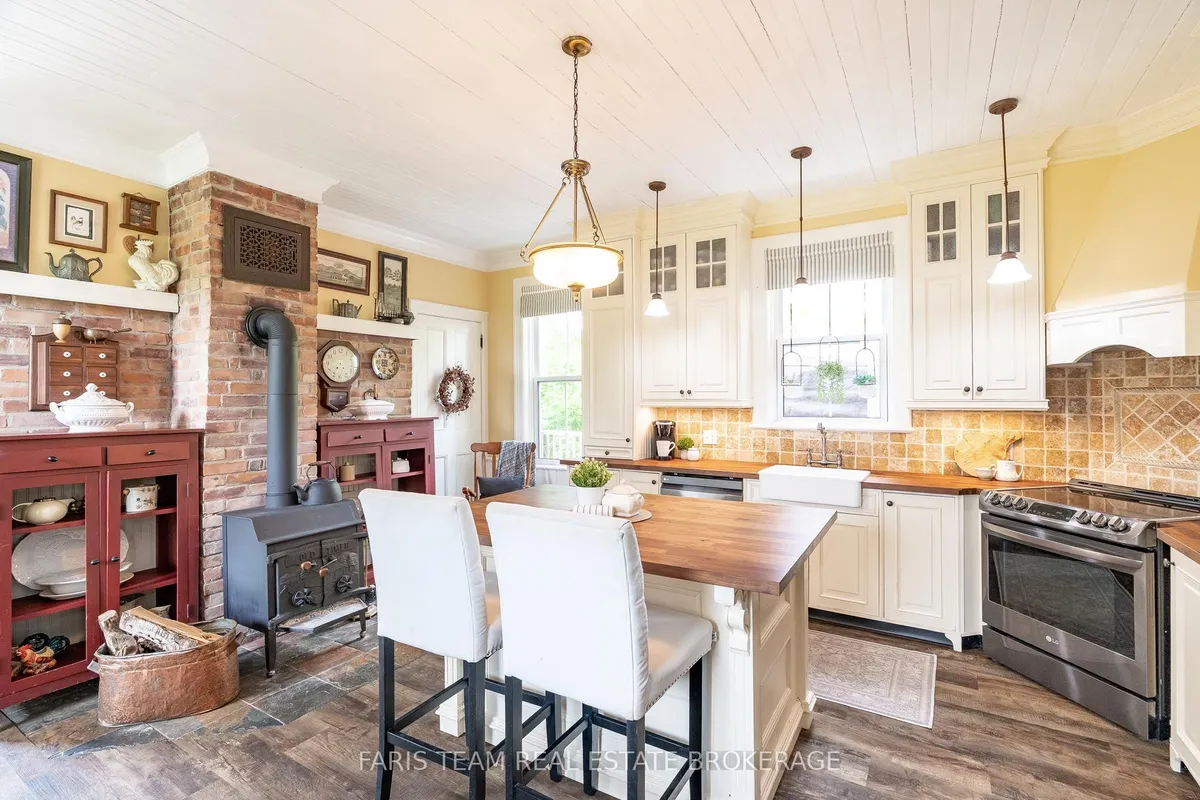 5716 County Road 56 N/A, ON L0L 1N0