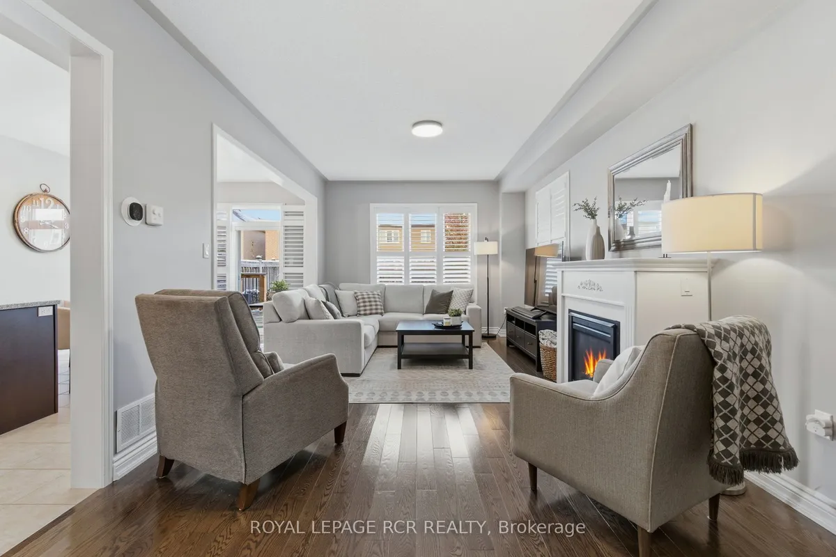 189 Richardson Crescent, ON L3Z 0N5