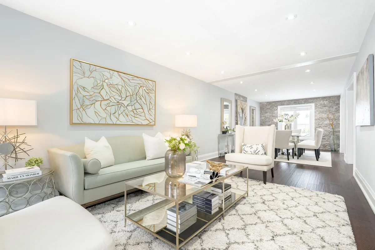 43 Piccadilly Road, ON L4B 1S9