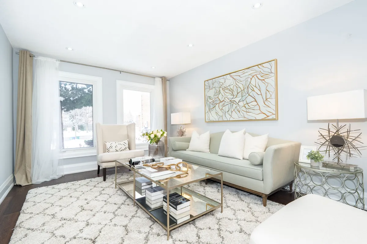 43 Piccadilly Road, ON L4B 1S9