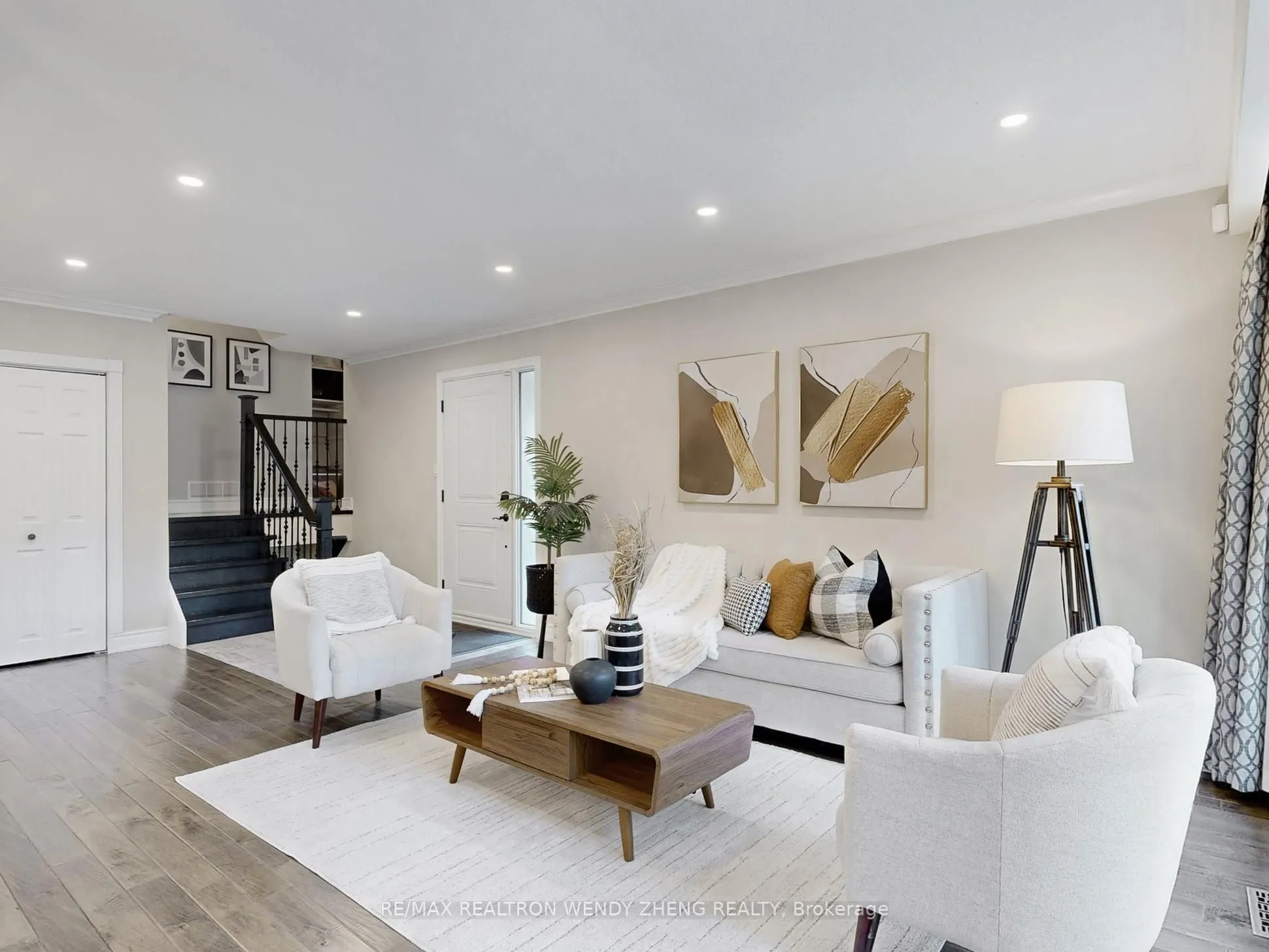 164 Kenvale Court, ON L4C 4S9