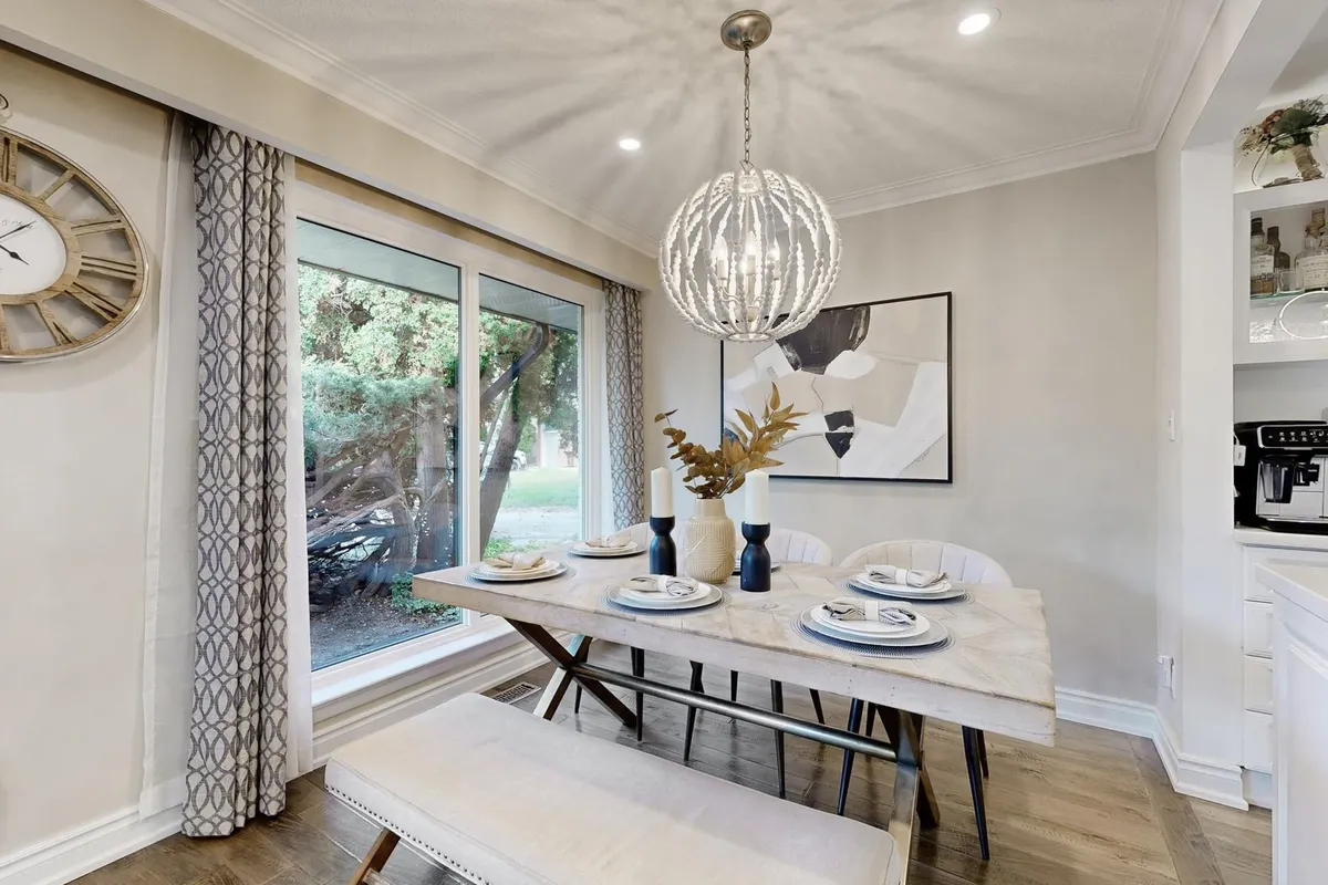 164 Kenvale Court, ON L4C 4S9