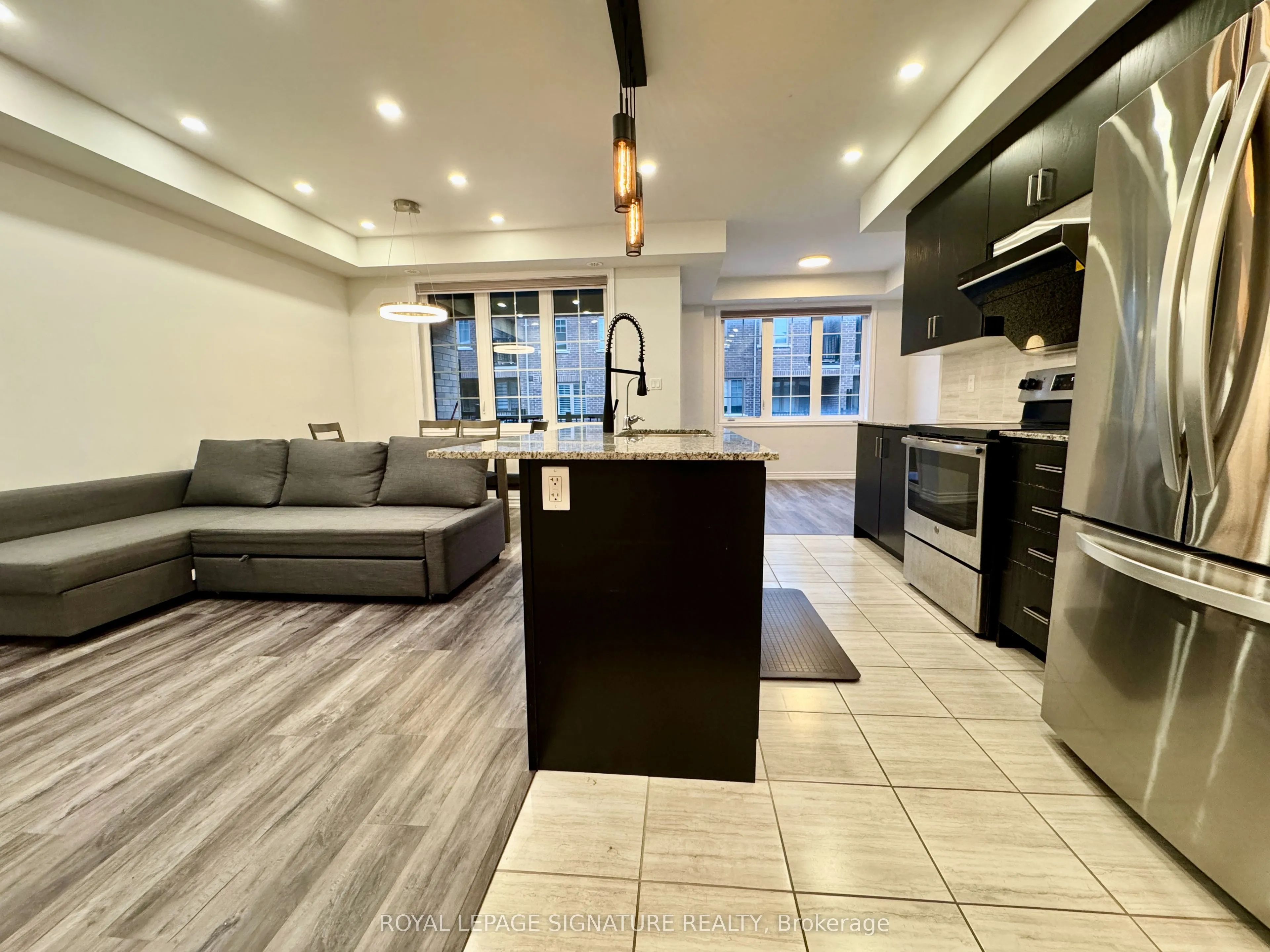Condo Townhouse kitchen at 139 Frederick Wilson Avenue Markham
