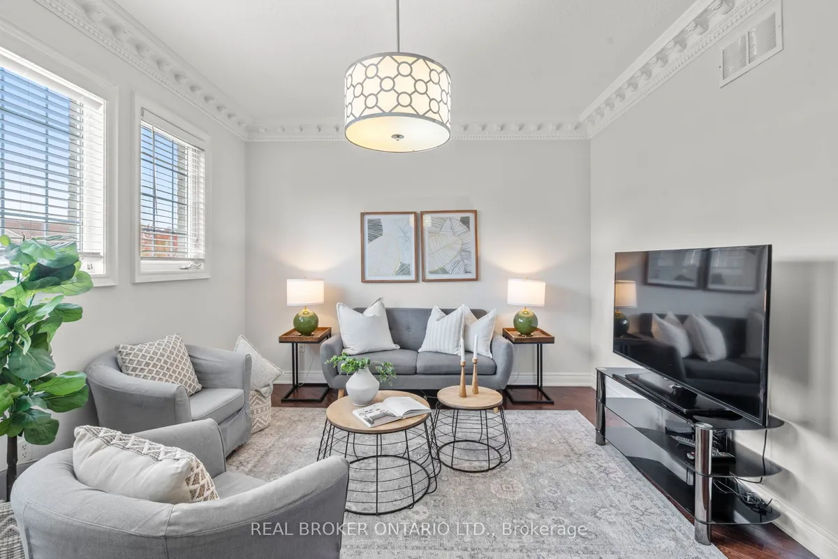 85 Laurier Avenue, ON L4E 4P7