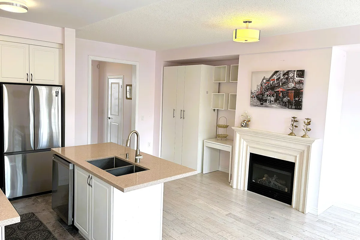 49 Memon Place, ON L6E 0S1