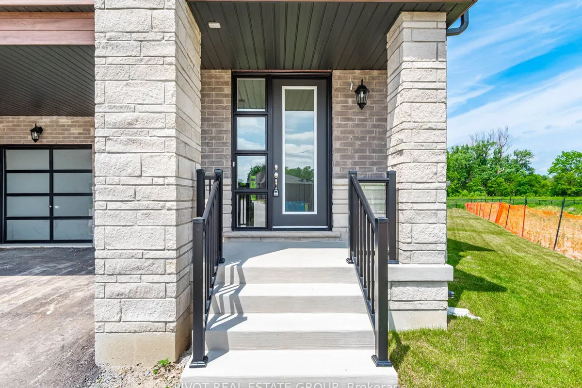 34 Montorio Drive, ON L4E 1N4