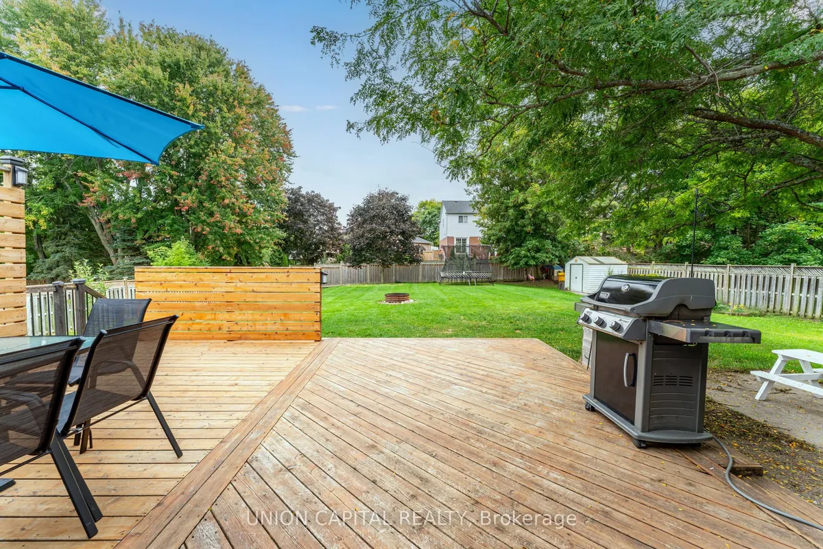 35 Jonathan Street, ON L9P 1B7