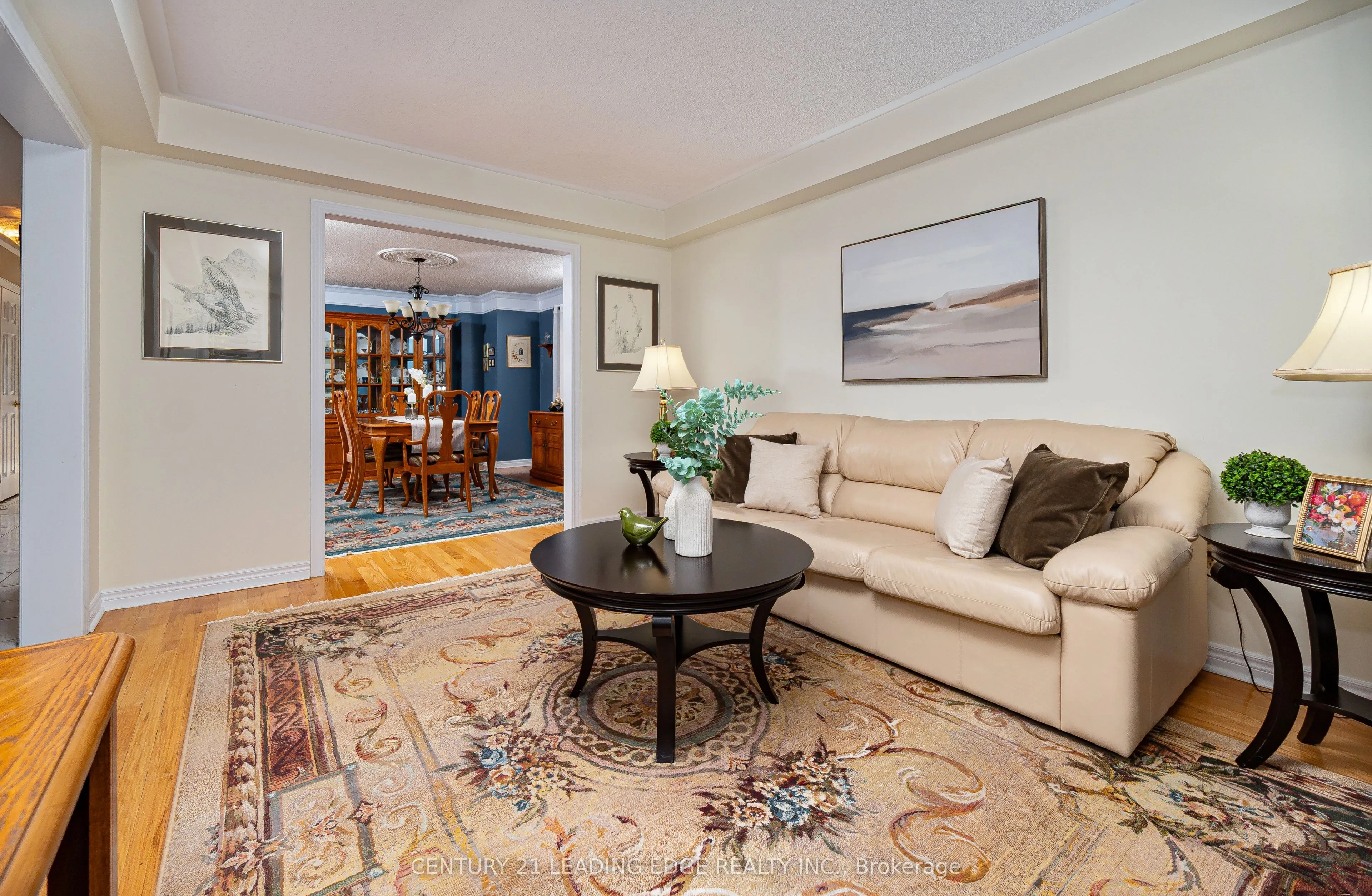 207 Larkin Avenue, ON L3P 4Y7