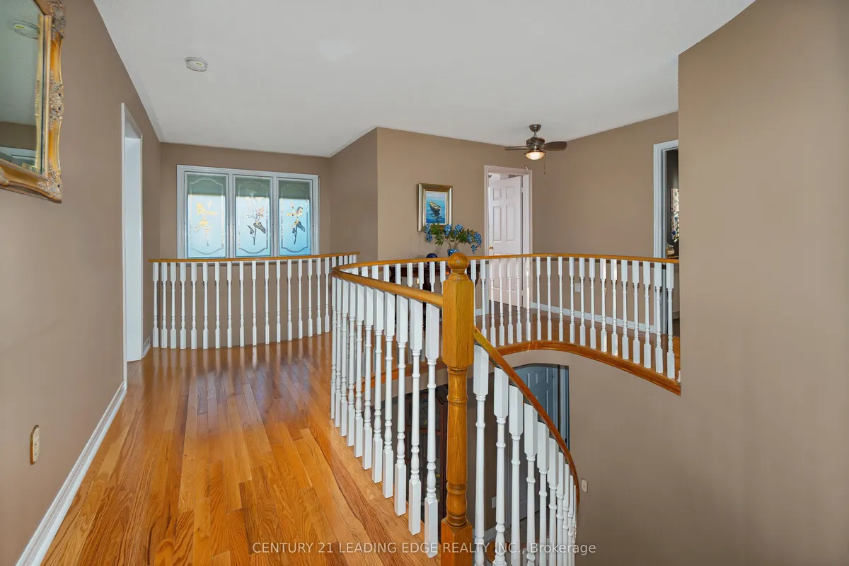 207 Larkin Avenue, ON L3P 4Y7