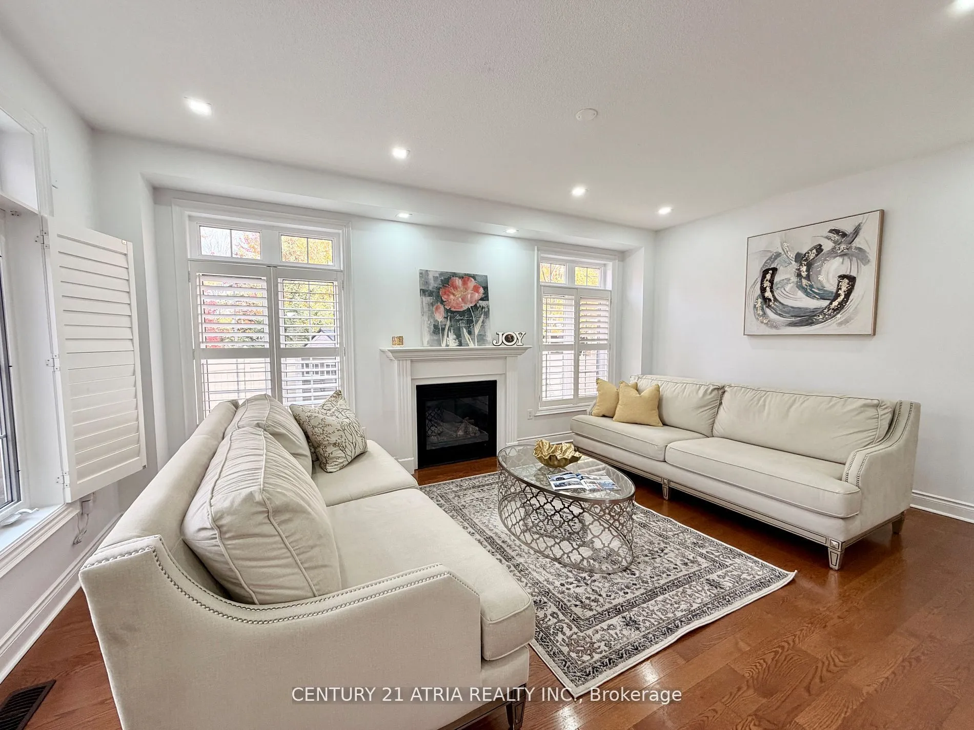 14 West Normandy Drive, ON L6B 0A8