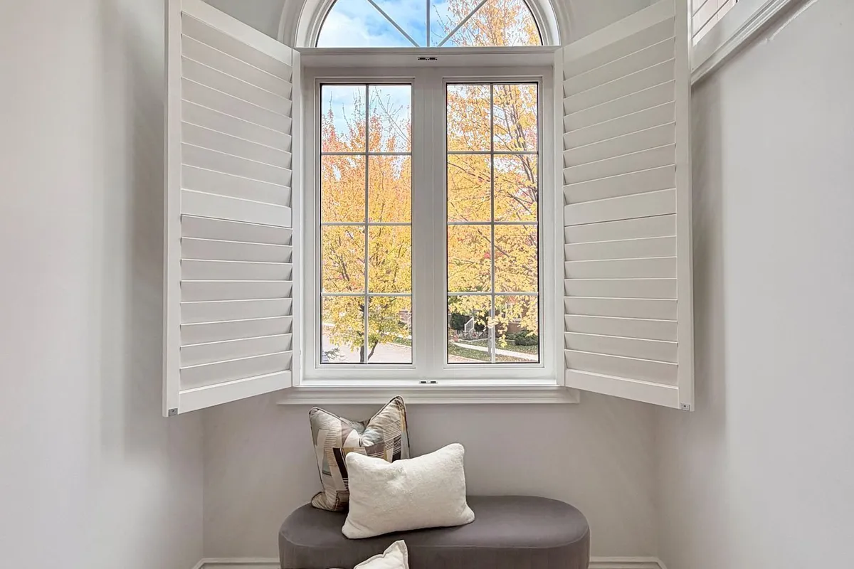 14 West Normandy Drive, ON L6B 0A8