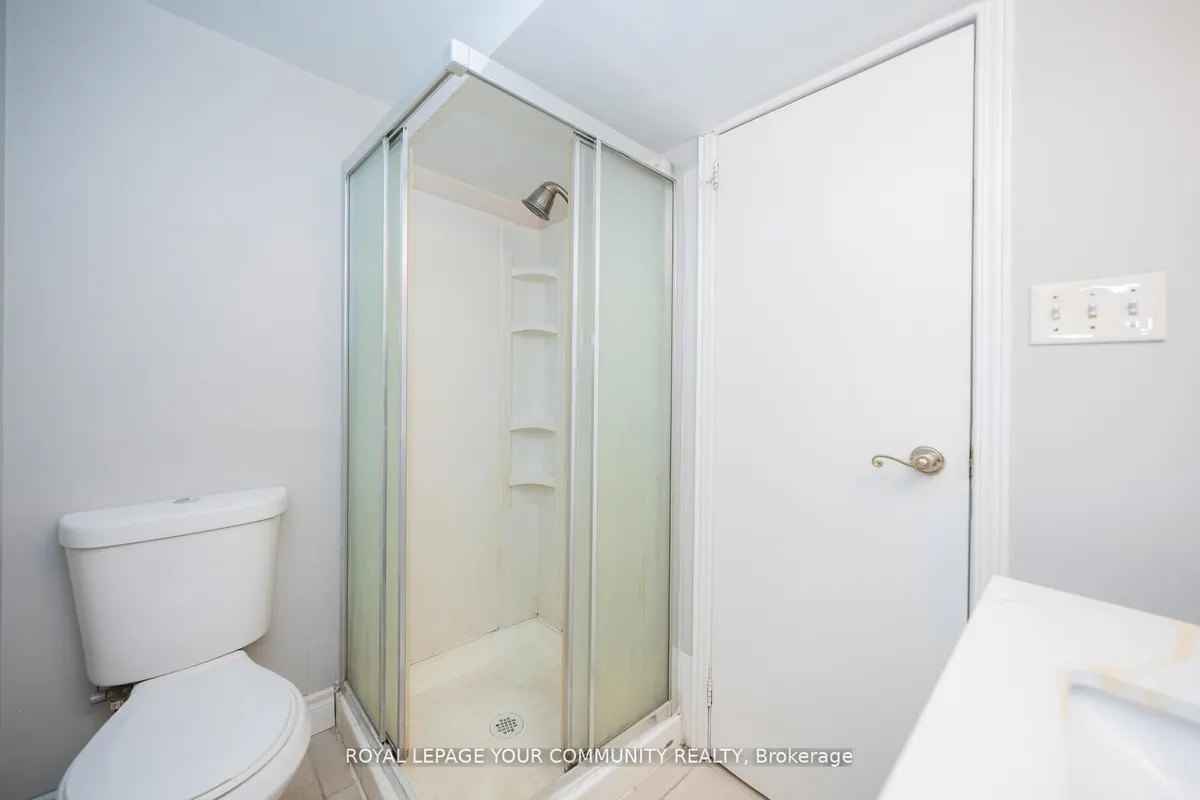 53 Newbury Drive, ON L3Y 4P9