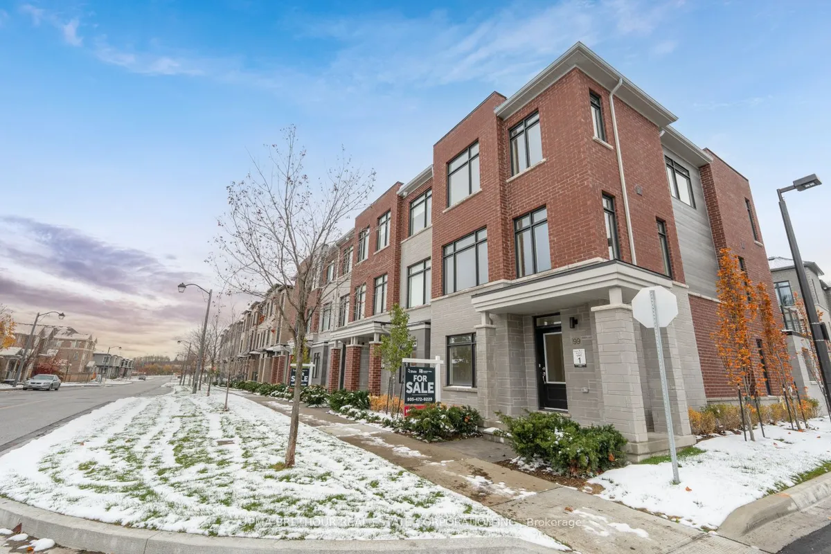 99 Rustle Woods Avenue, ON L6B 0V2