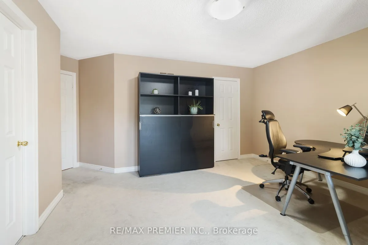 64 Leameadow Road, ON L4J 8T5