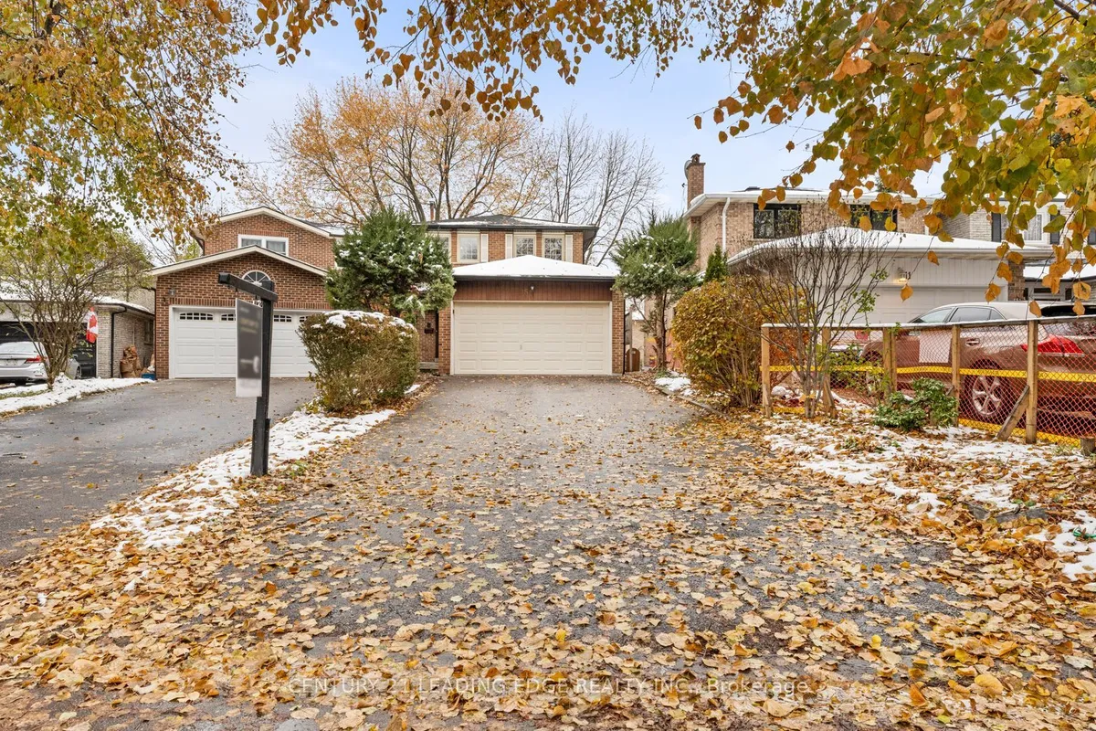 15 Radford Crescent, ON L3P 4A2