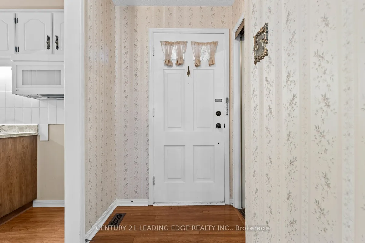 15 Radford Crescent, ON L3P 4A2