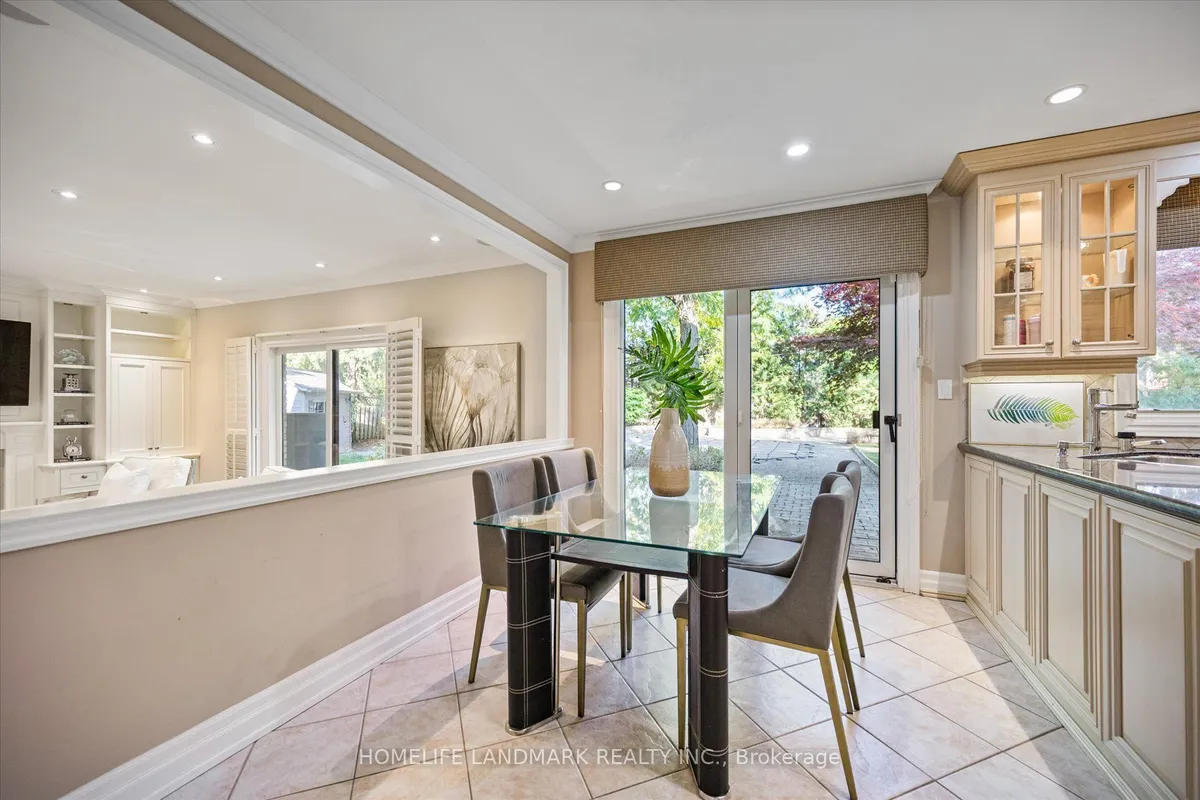 3 Old English Lane, ON L3T 2T8