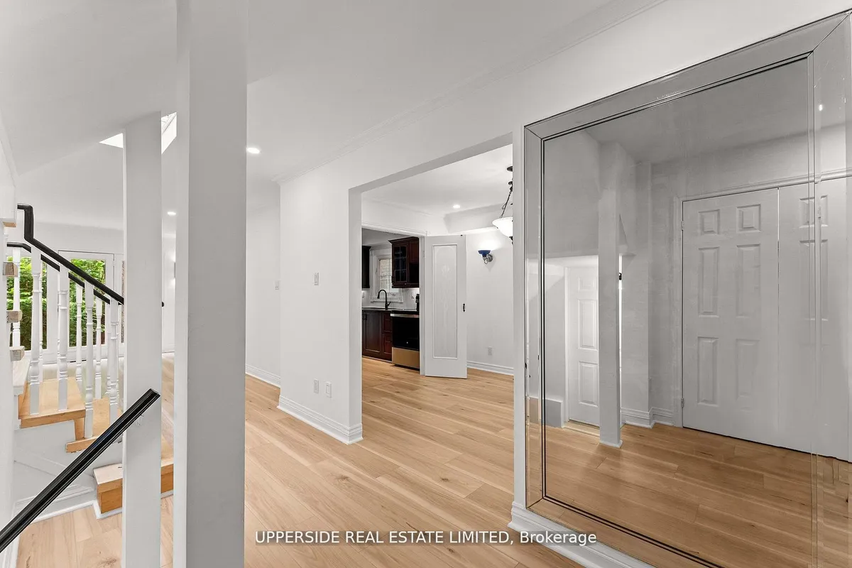 55 Thornbury Circle, ON L4J 5C3