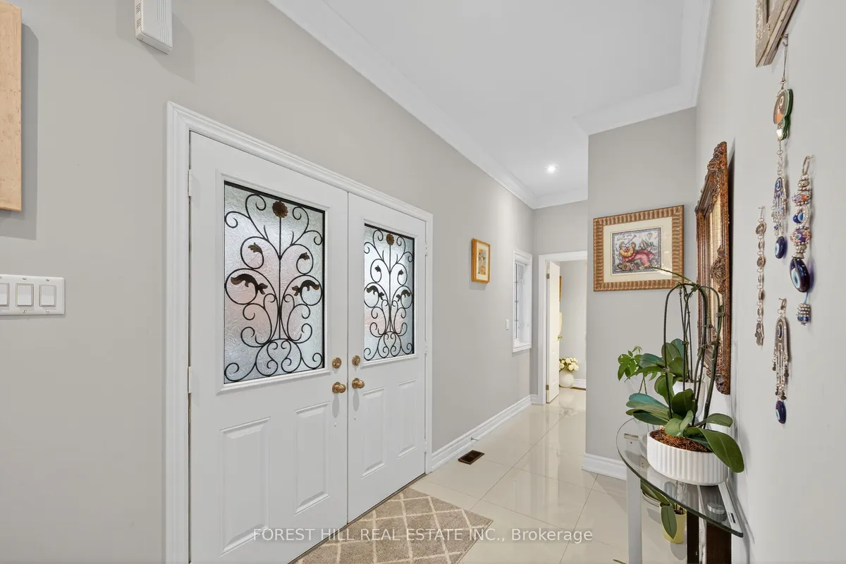 2 Daniel Bram Drive, ON L6A 0L4