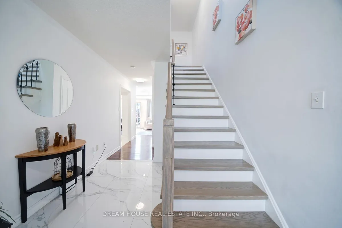 417 King Street, ON L0G 1M0