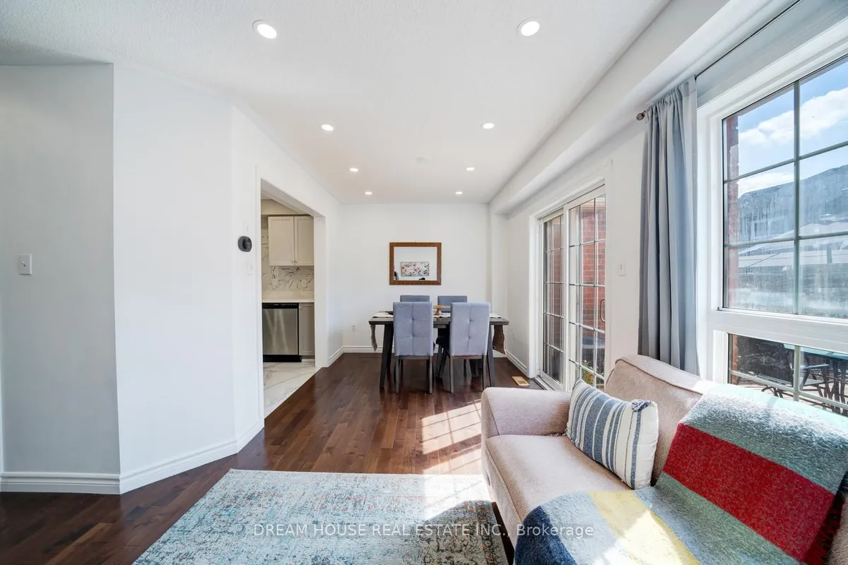 417 King Street, ON L0G 1M0