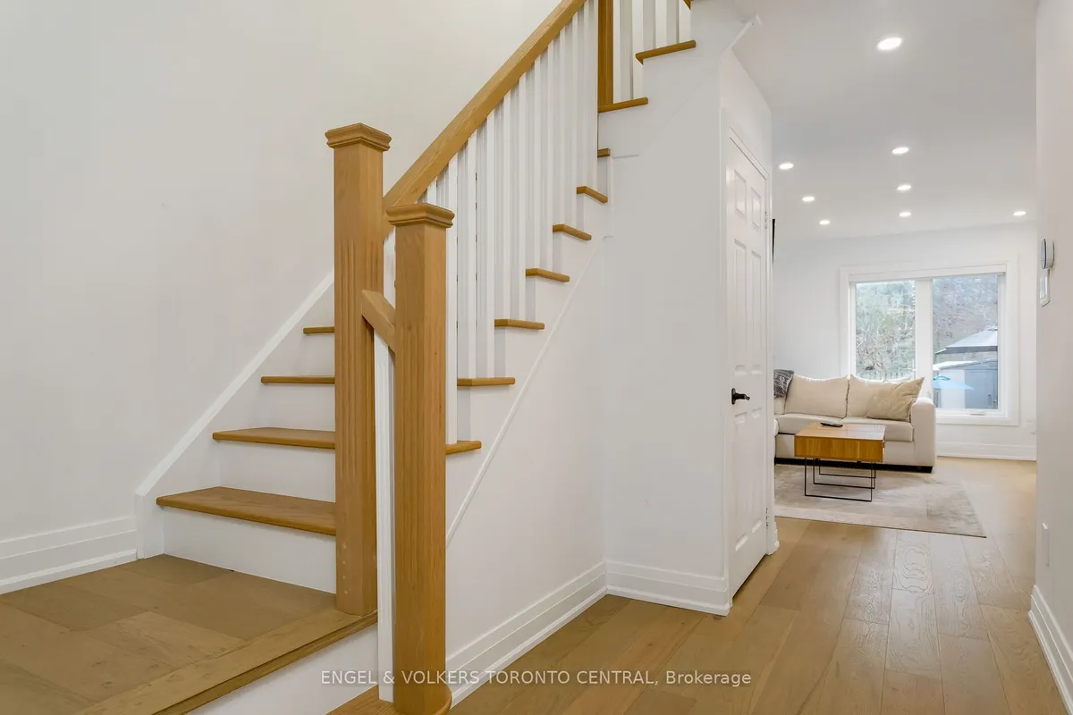 41 Gianmarco Way, ON L6A 3J3