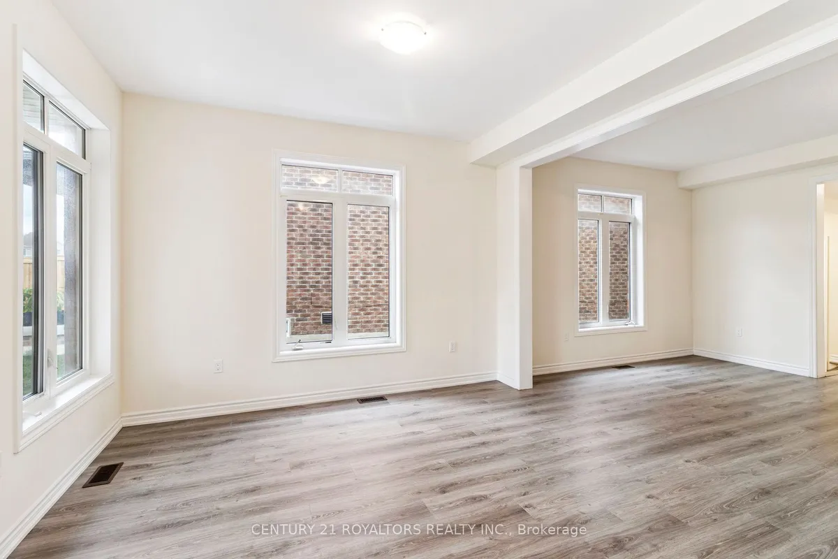 25 Ferragine Crescent, ON L3Z 4J9