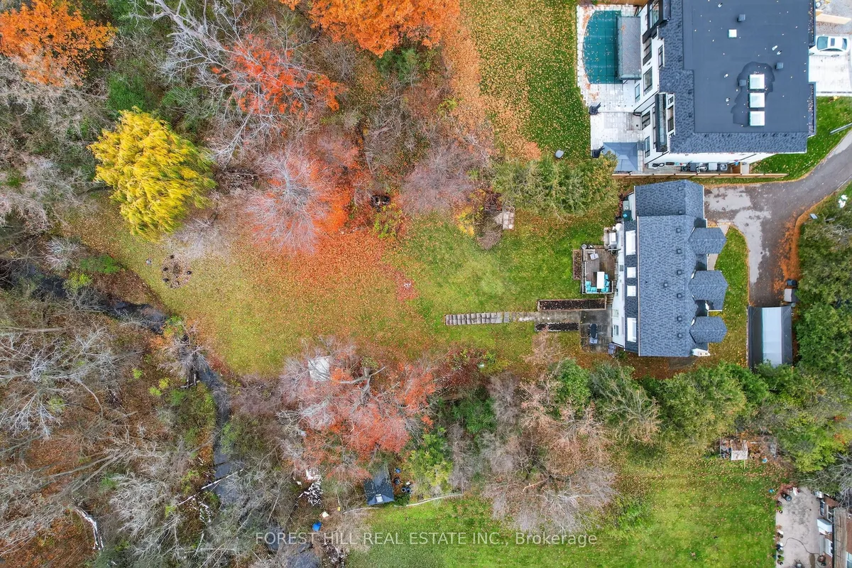 72 Walmer Road, ON L4C 3X1