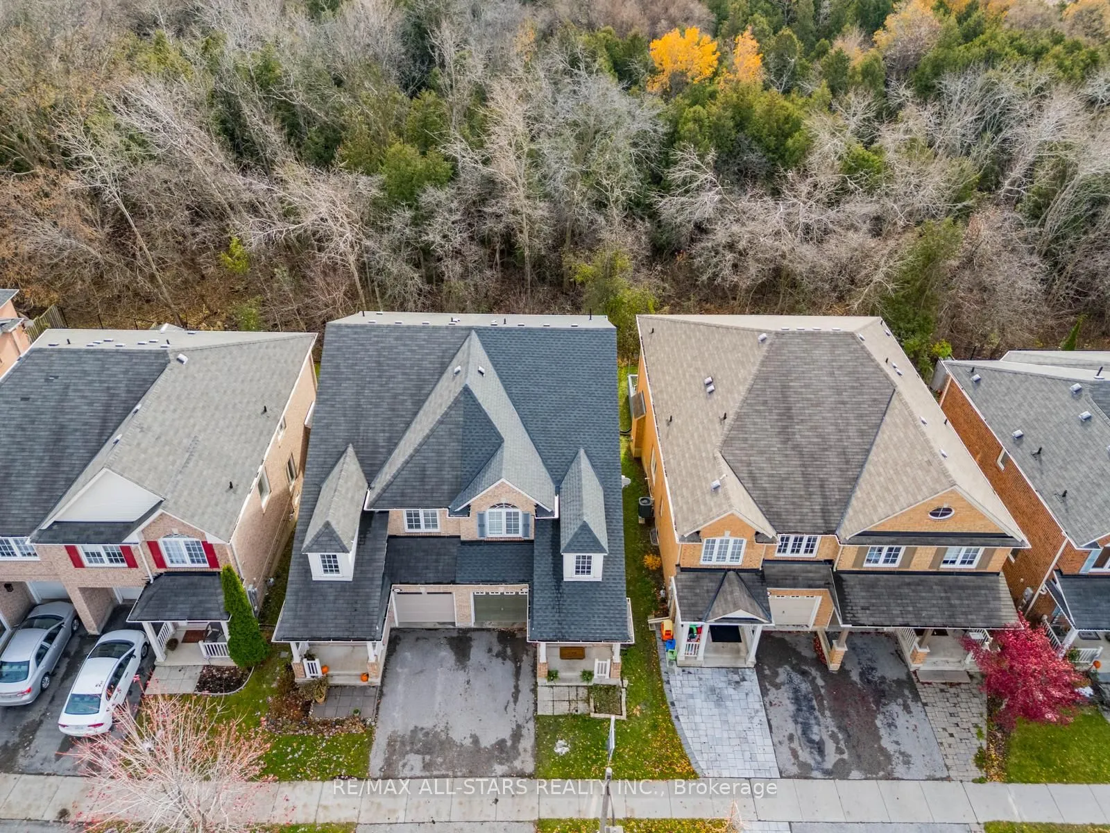 153 Dougherty Crescent, ON L4A 0A7