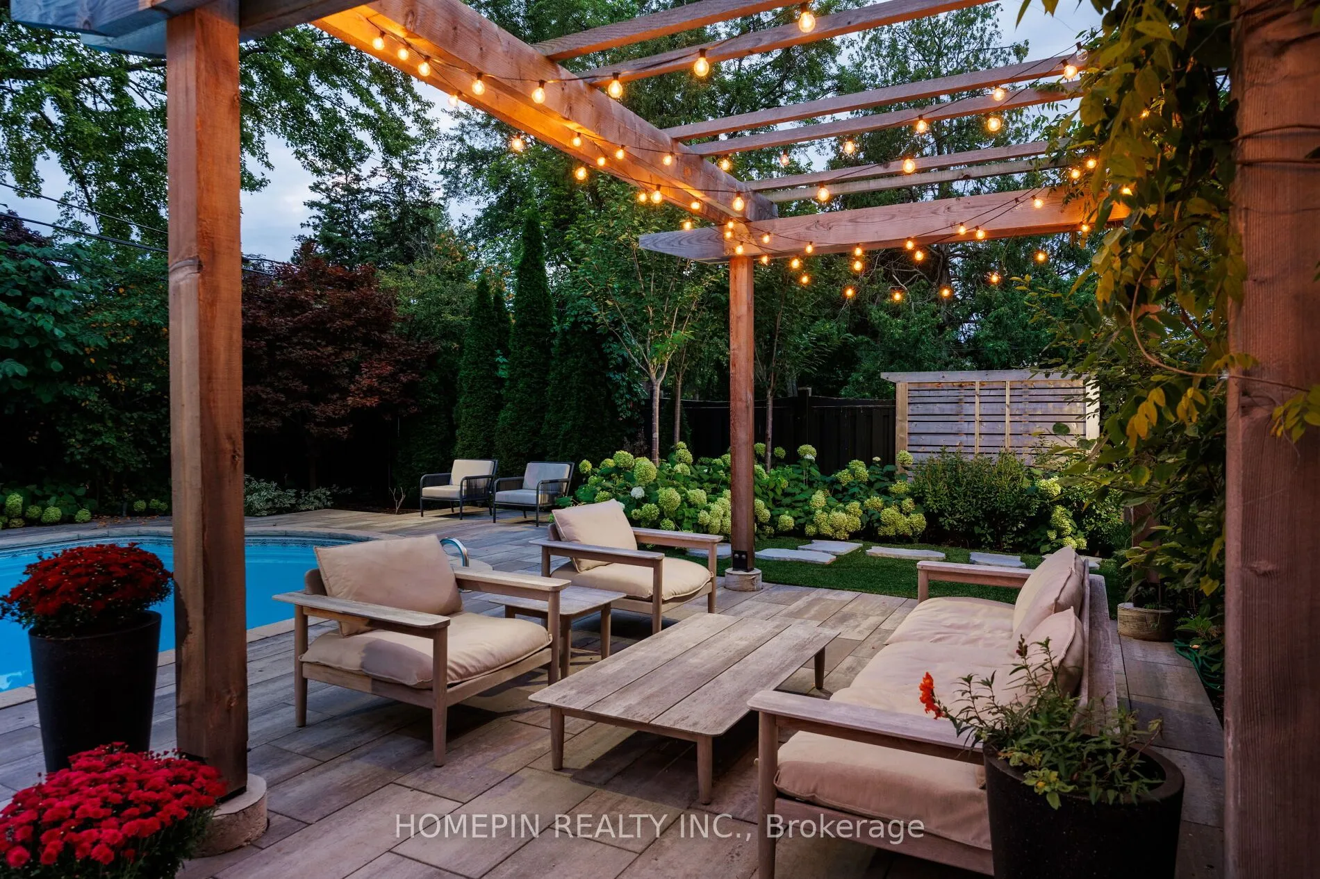 5 Callahan Road, ON L3R 2K2