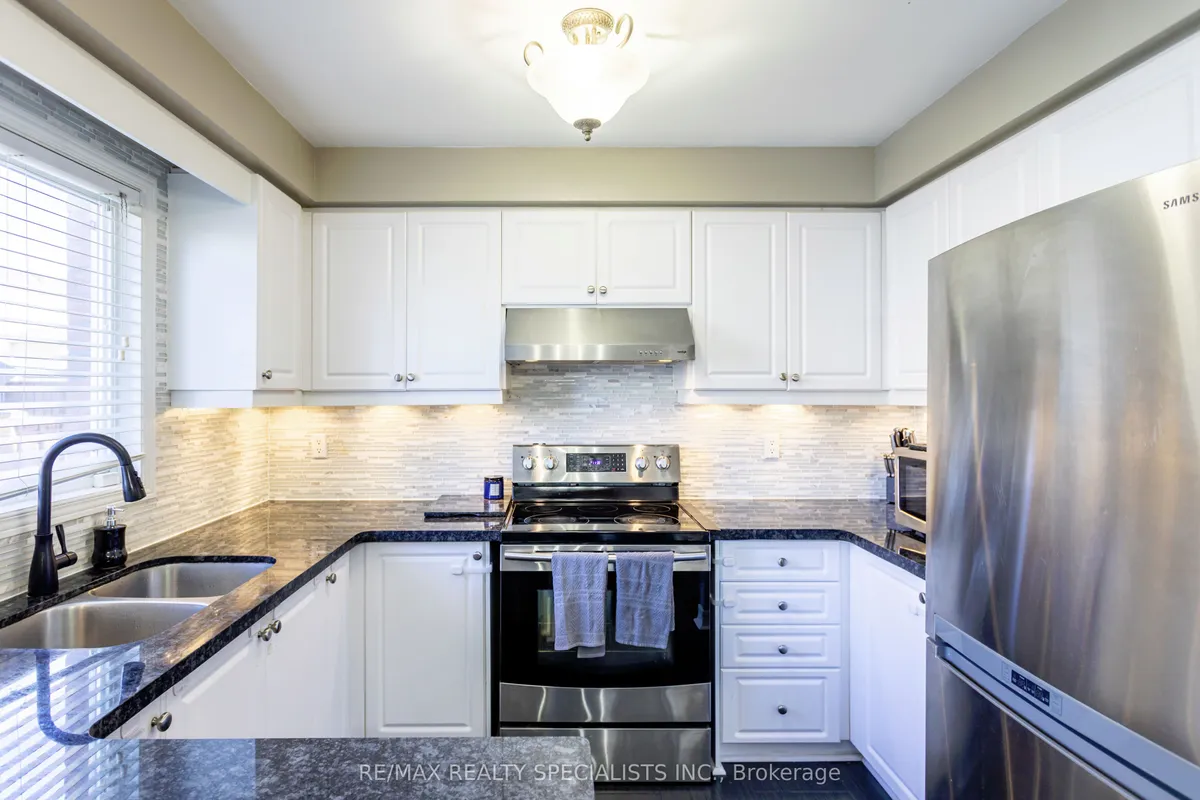 75 David Todd Avenue, ON L4H 1R4