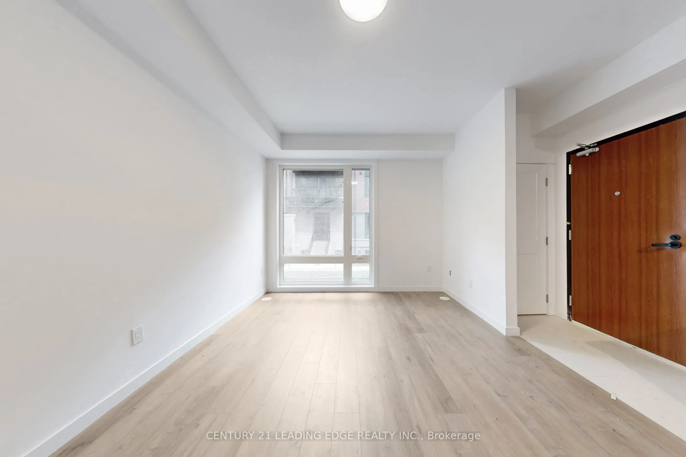 Condo Townhouse living room at 113 Marydale Avenue Markham