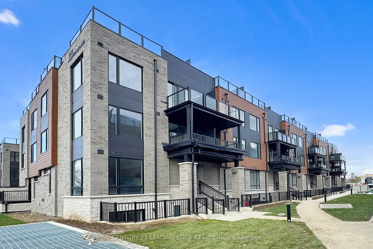 Condo Townhouse 3 bedroom 3 bathroom at 113 Marydale Avenue in Markham - MLS# N12548100