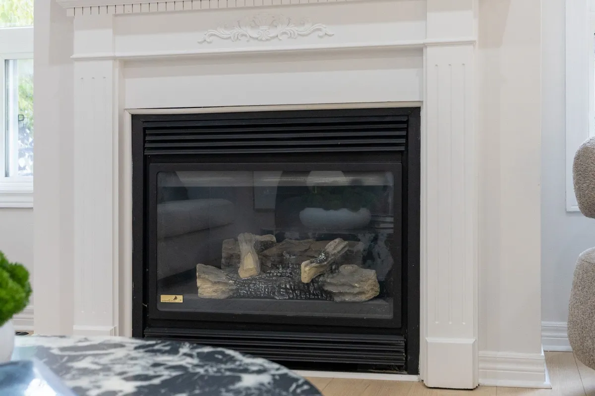 44 Hawkview Boulevard, ON L4H 2E2