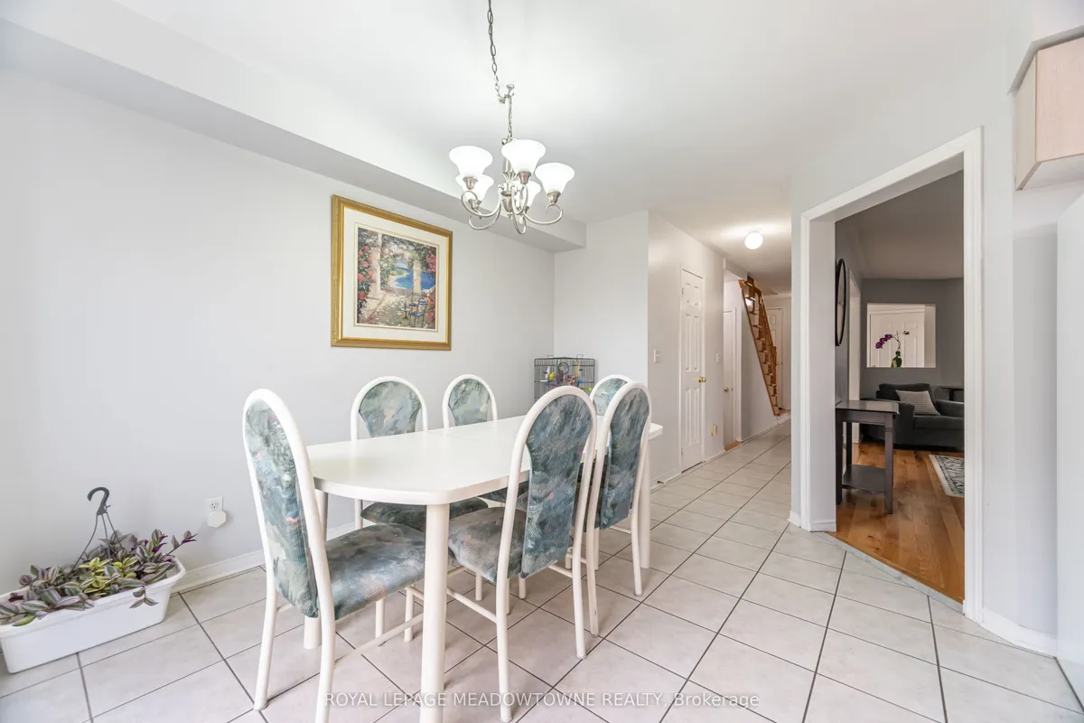 28 Condotti Drive, ON L4H 2C8