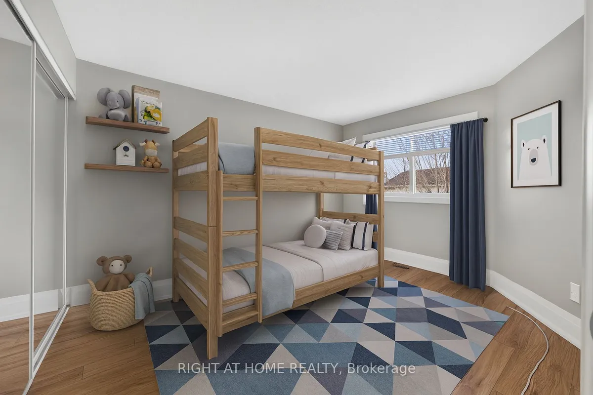 10 Closs Square, ON L4G 5H7