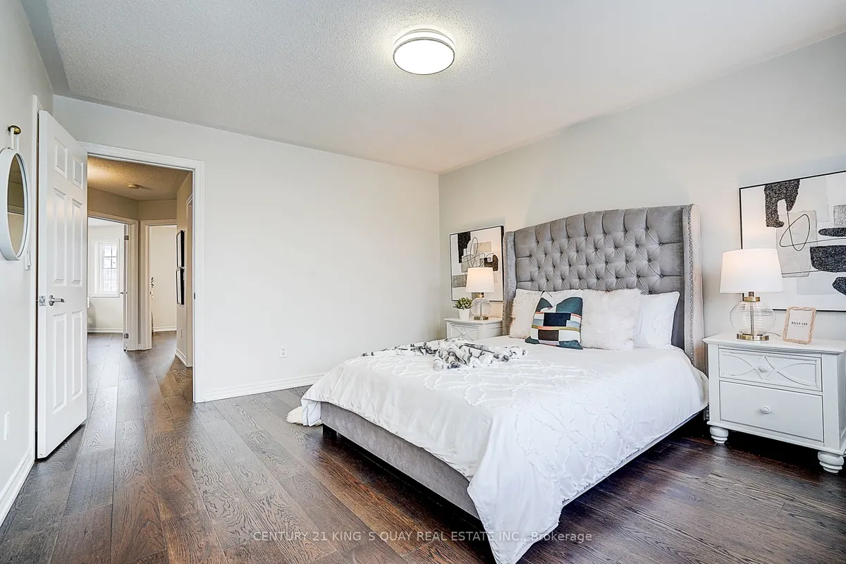 16 Pisanelli Avenue, ON L6C 0H5