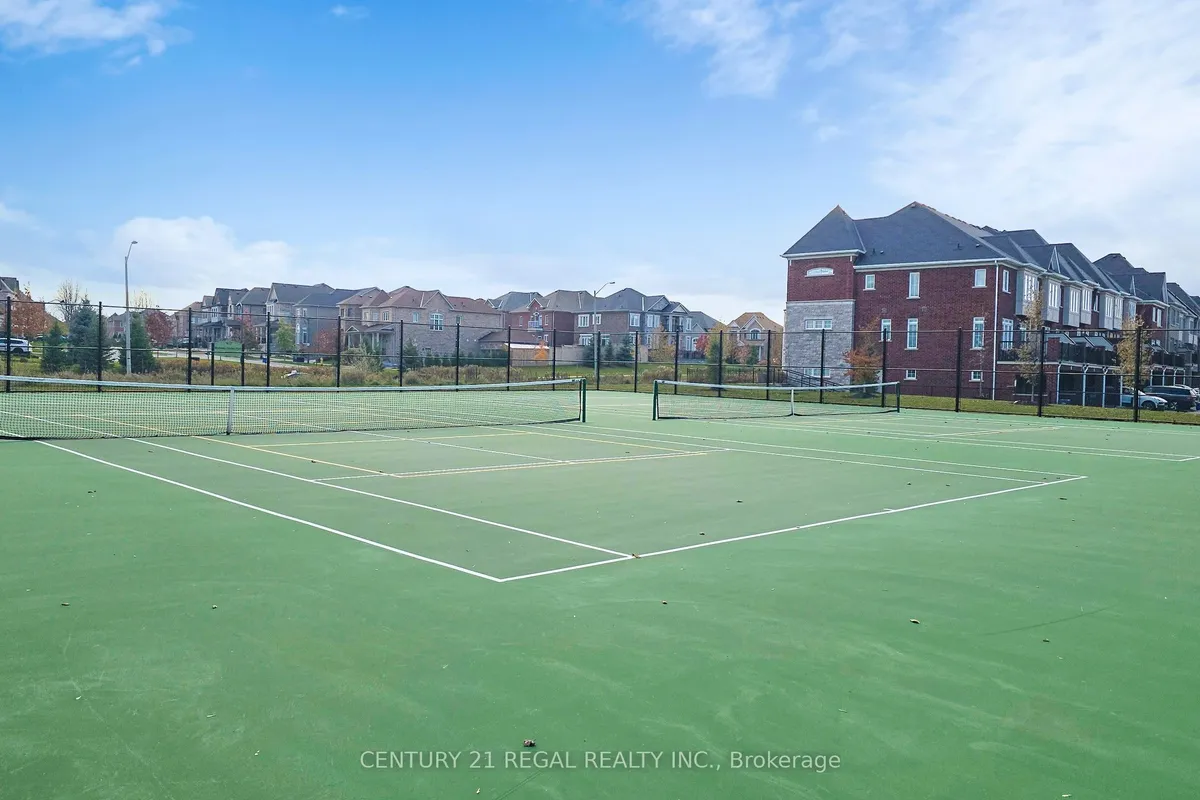 29 Rougeview Park Crescent, ON L6E 0S7