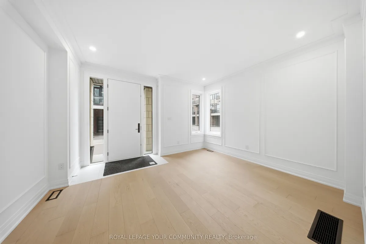 44 Globemaster Lane, ON L4E 1H4